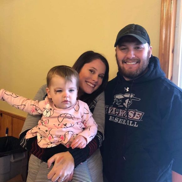 Meet your Posher, Emily - Picture 1 of 1